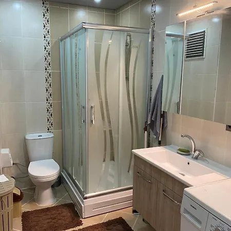 Beautiful Renovated Flat,New Furniture, Stunning View Apartment
